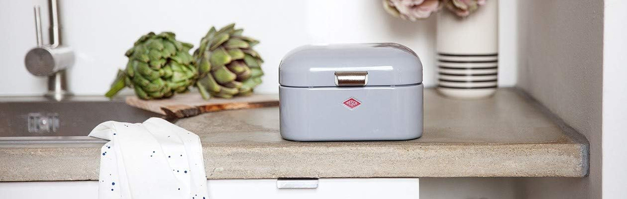 Wesco 235 001 Mini Grandy brödkorg 17 x 18 x 12 cm (L/B/H) rosa, rostfritt stål Matförvaringslådor Naty Shop