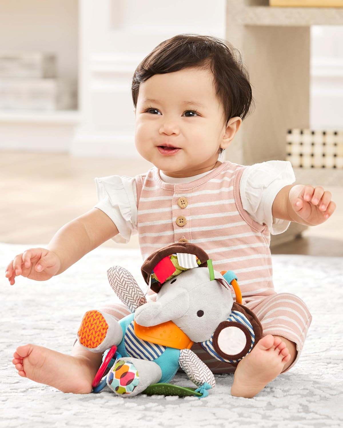 Skip Hop Bandana Buddies aktivitetsleksak, mjukis för spädbarn och barn, flerfärgad, elefantbabyleksaker Naty Shop