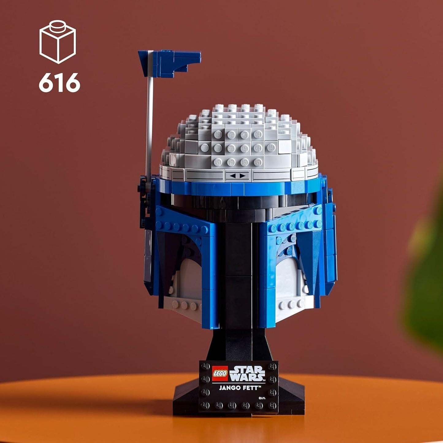 LEGO Star Wars 75408 Jango Fett hjälm - Mandalorian Byggset för vuxna - Modell med stativ, namnskylt och justerbar antenn - Present för Attack of the Clones Fans Byggset Besuche den LEGO-Store