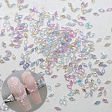 50st Liten Zirconia Rhombus Glitter Nagelstenar Nyckelringar Blandade Färger Glittrande Strass Nagelberlocker Mini Rhombus Nagelkristaller Diamantnaglar Strass Nagelberlocker Nageltillbehör Nagelkonst