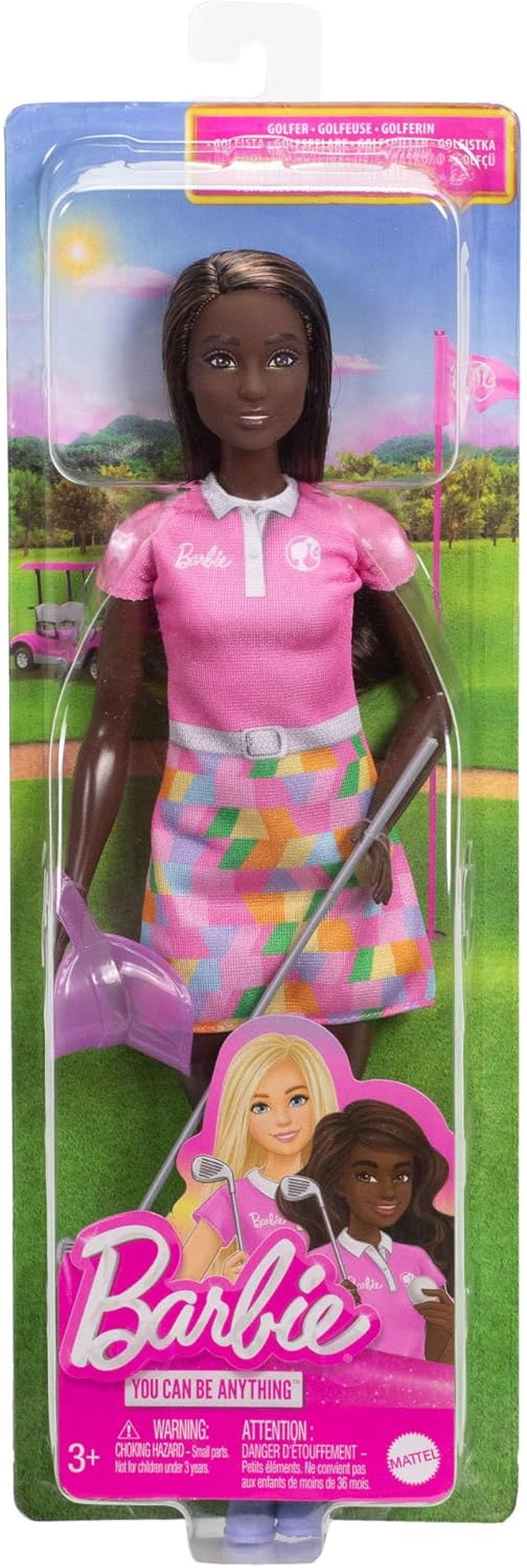 Barbie brunett golfdocka i avtagbar rosa poloklänning, golfuniform, inkluderar keps och golfklubbstillbehör, JCR69