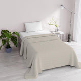 Sommartäcke Satin Stripes, polyester, kräm, 260X250 Cm Täcken och täcken Naty Shop Turturduva 170X250 Cm