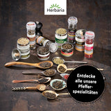 Herbaria Trio Noir bio 75g M-Dose – Bio Pfeffer schwarz ganz – ganze Pfefferbeeren – schwarze Pfeffermischung aus biologiska Anbau von drei verschiedenen Regionen - in nachhaltiger Aromaschutz-Dose