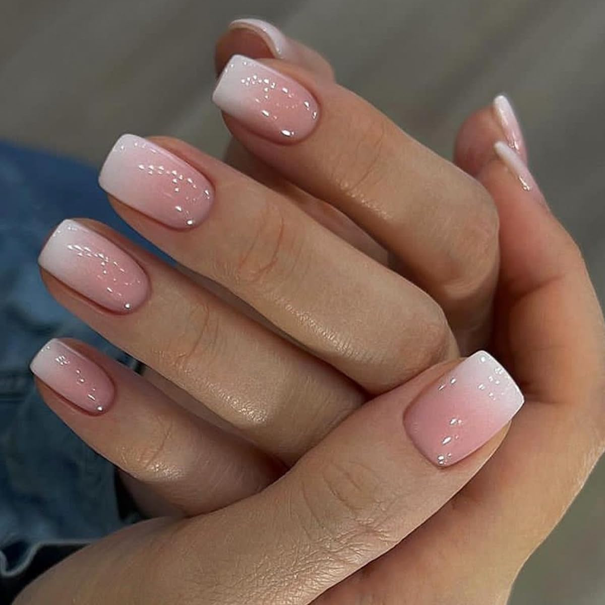 Självhäftande lösnaglar set - franska lösnaglar - 24 delar Kort fyrkantig design Vit Rosa Gradient Konstgjorda Naglar Ballerina Manikyr (Kort Rosa Gradient)