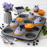 Zenker 12Er Muffinform Energy, Premium-Backform, Für Köstliche Kuchen, Verkürzt Die Backzeit Um Bis Zu 20% (Farbe: Silber/Anthrazit), Menge: 1 Stück, Hellgrau Und Dunkelgrau Formar och plåtar för bakning Naty Shop