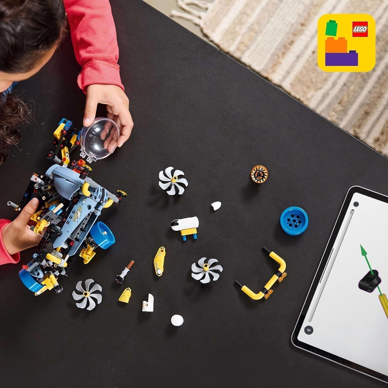 LEGO Technic Deep Sea Explorer Ubåtsbyggande leksak för barn 9 år gamla pojkar och flickor Kreativa födelsedagspresentidéer Byggbart fordon med roterande propellrar 42201 Byggset Besuche den LEGO-Store