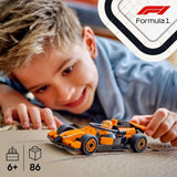 LEGO City F1 Racer med Mclaren racerbil - Formel 1 leksaksmodell med racerbil och minifigur - liten present till pojkar och flickor från 6 år eller motorsportfantaster 60442 Byggset Besuche den LEGO-Store