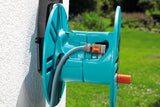 Gardena Classic 60 väggslangupprullare med slangstyrrulle: För enkel väggmontering, med anti-droppsystem, vinklad anslutning, stor kapacitet, platsbesparande (2650-88)