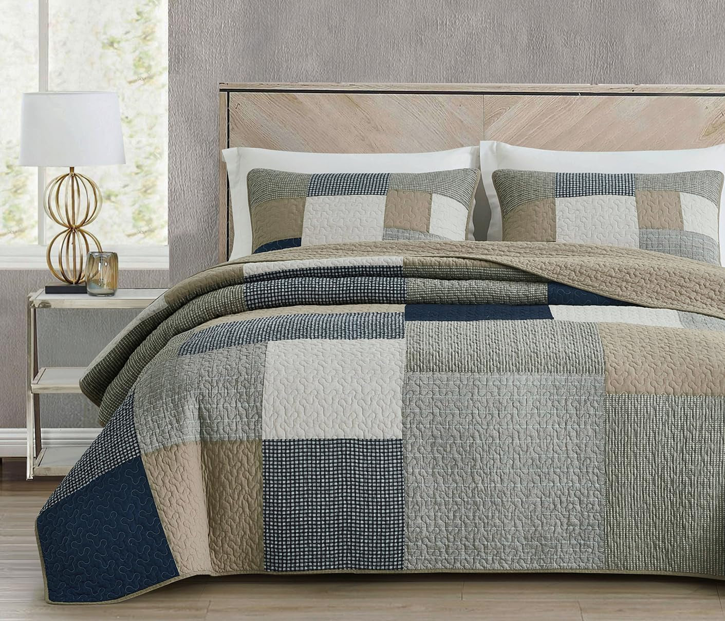 Chezmoi Collection Addy Patchwork Quilt Set Förtvättad bomull Lätt Vändbar All Seasons Oversized 3 delar Marinblå Vit Grå Taupe Pläd Quilts & Quilts Naty Shop