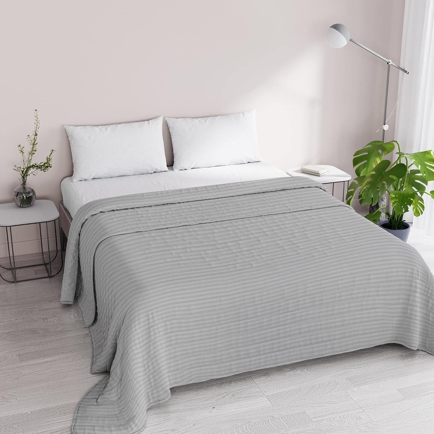 Sommartäcke Satin Stripes, polyester, kräm, 260X250 Cm Täcken och täcken Naty Shop Ljusgrå 260X250 Cm