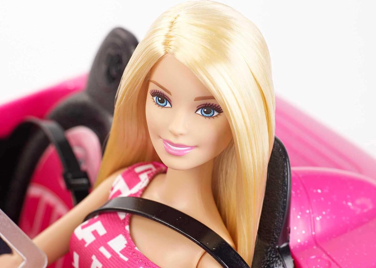 Barbie Doll and Pink Glitter Cabriolet, realistiska däck, logotyp, leksak för åldrarna 3 och uppåt, DJR55