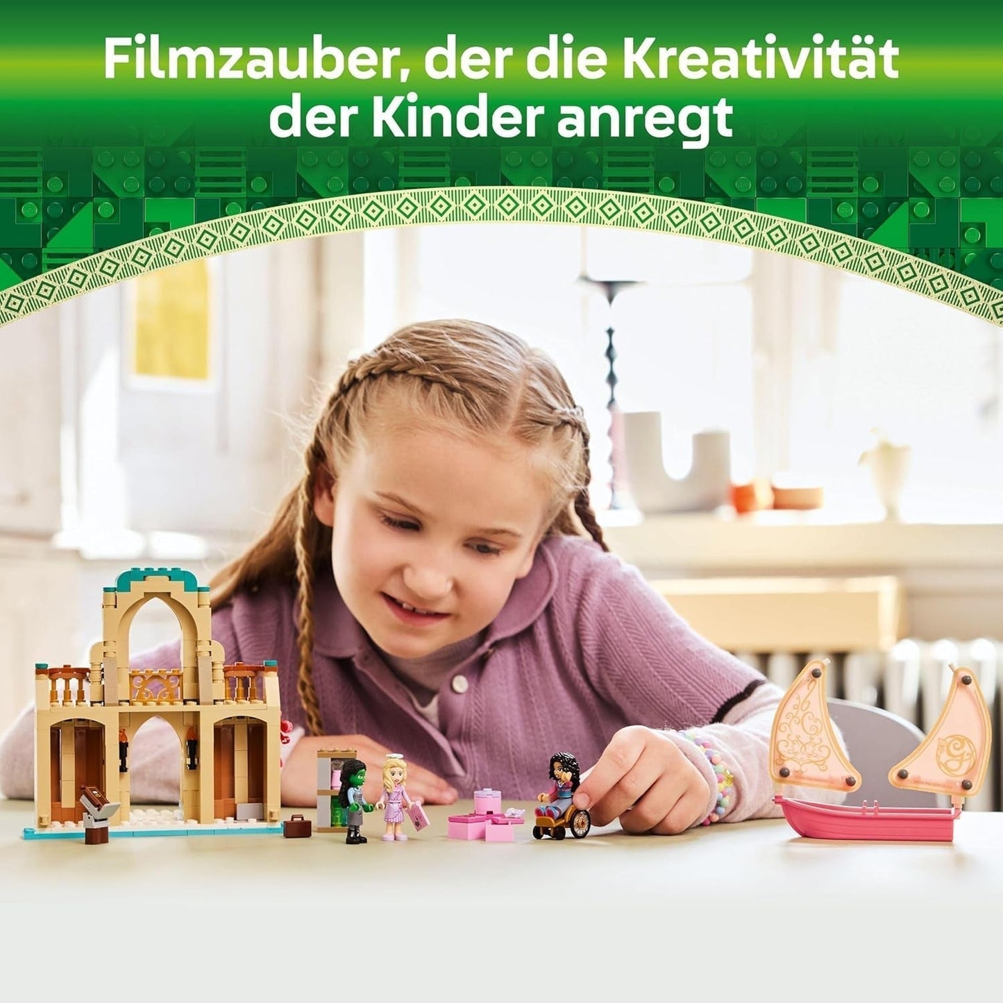 LEGO Wicked Glinda, Elphaba och Nessarose på Shiz University Segelbåt och 3 Figurer Leksaksbåt Present för flickor och pojkar från 7 år gamla dockhusälskare 75681 Byggset Besuche den LEGO-Store