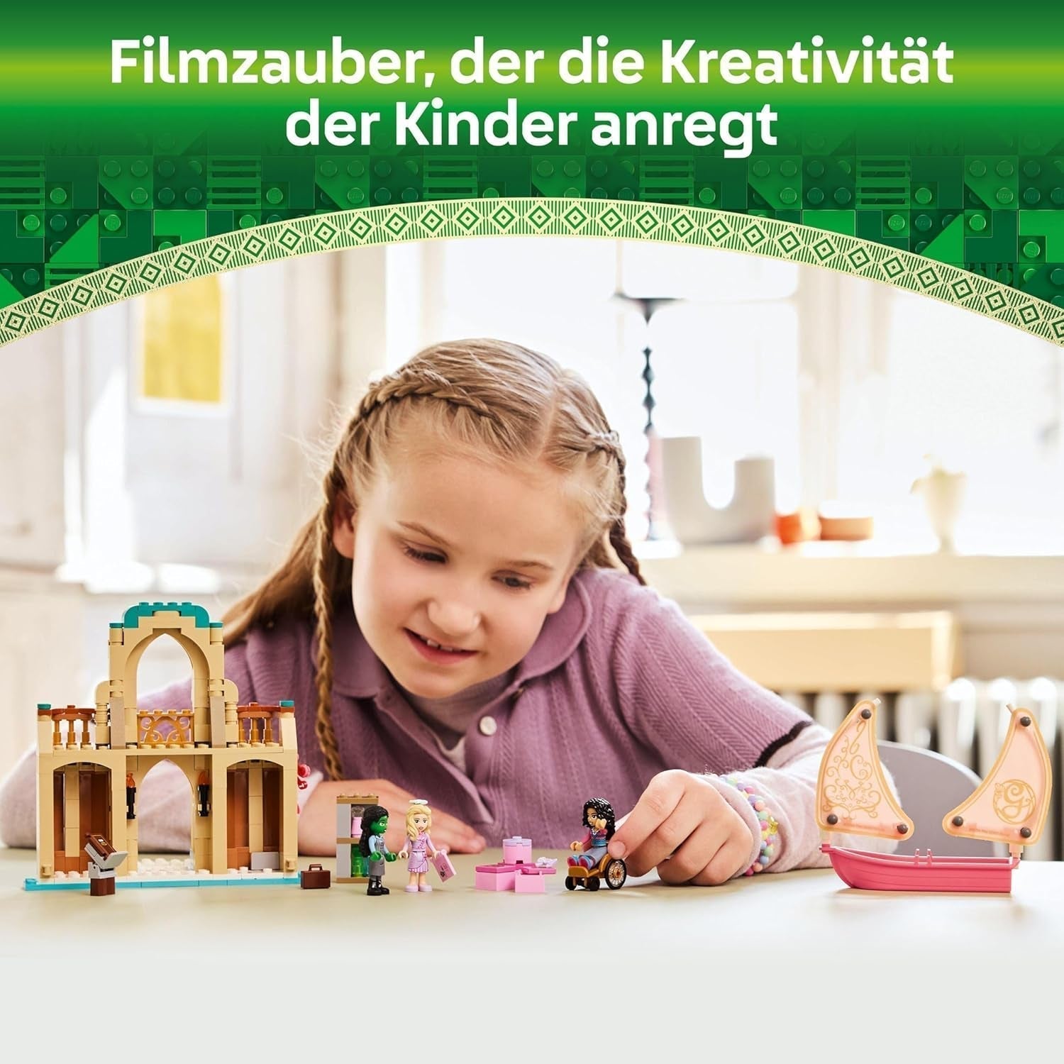 LEGO Wicked Glinda, Elphaba och Nessarose på Shiz University Segelbåt och 3 Figurer Leksaksbåt Present för flickor och pojkar från 7 år gamla dockhusälskare 75681 Byggset Besuche den LEGO-Store