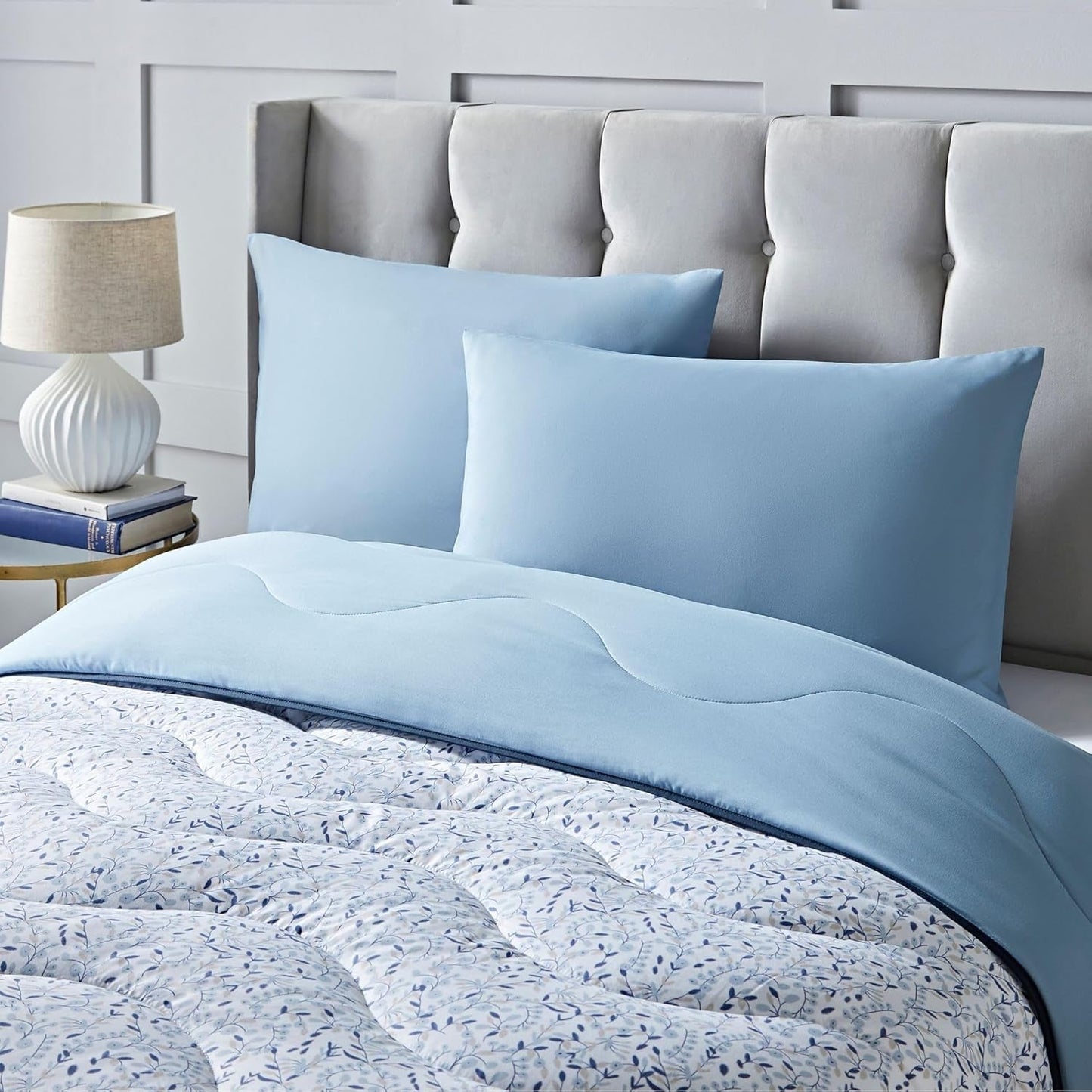 Night Lark Överdragslöst Påslakan Super King 6 Tog Vår Sommar - Blue Garden Super Mjuk Täcke Lätt maskintvättbar Snabbtork Påslakan Allt-i-ett Vändbara täcken & täcken Naty Shop
