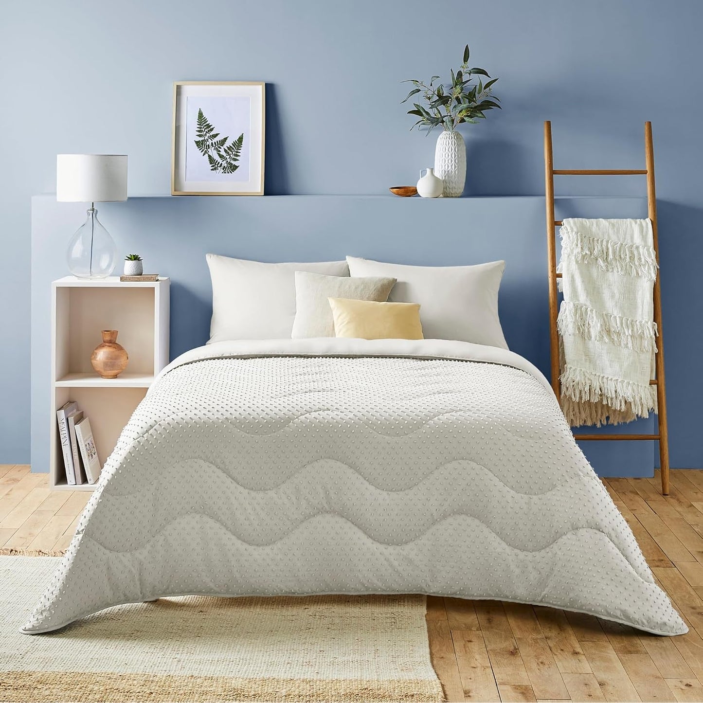 Nattlärktäcken utan överdrag, 4,5 Tog, King Size, Tufted Dot Collection, Lyxiga sängkläder, Allergivänligt, Maskintvättbar, Varma Sand Täcken & Täcken Naty Shop Warm Sand 4,5 Tog - King