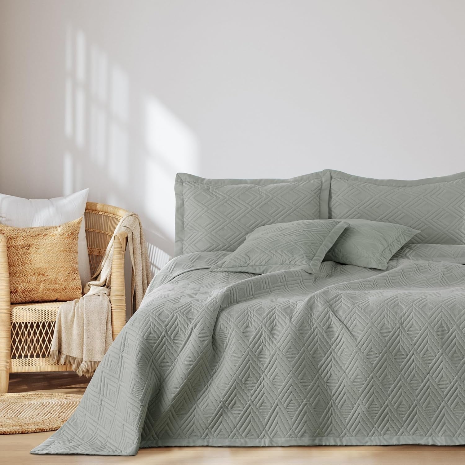 Ameliahome Överkast 170X210 Cm Dubbelsidigt överkast Ultrasonic Quilting Polyester Ophelia Mörkgröna sängar och filtar Besuche den AmeliaHome-Store Ofelia Grå 260X280 Cm