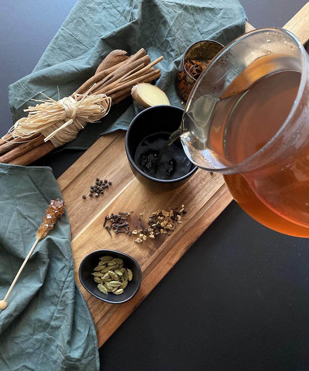 Masala Chai te kryddblandning 100g, indiska kryddor för chai te eller chai latte, 100% naturlig, smaklös, Teaclub Tea