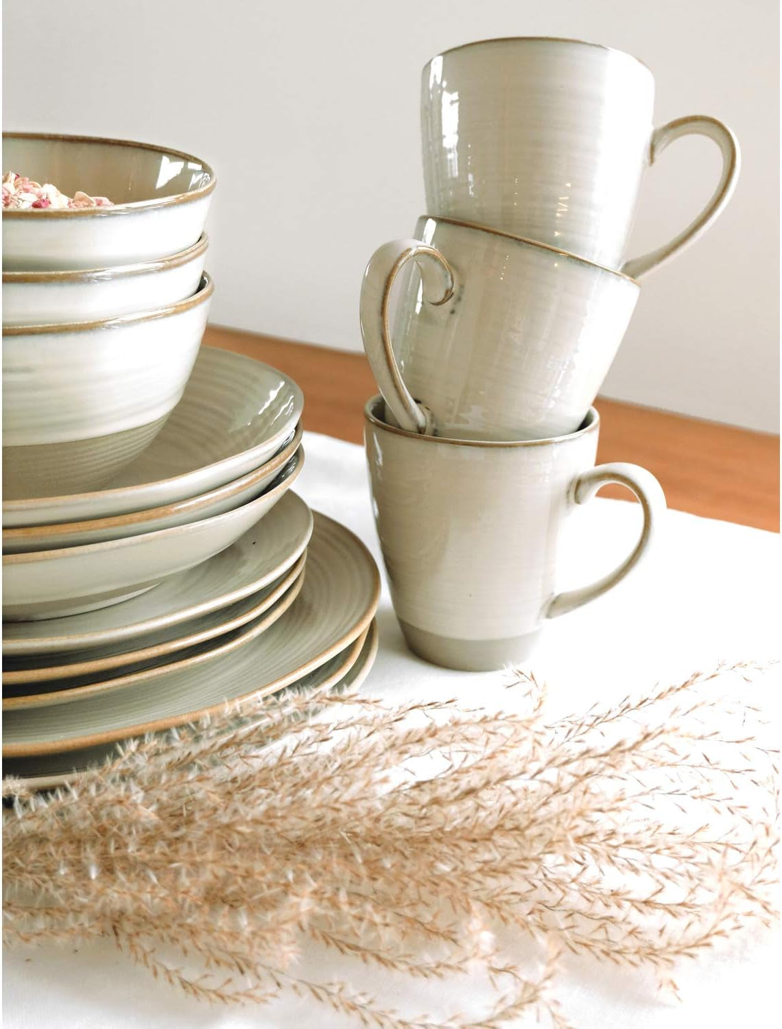 MÄSER 931818 Nottingham Vintage Series servisset för 4, 12-delad frukostservering med oregelbundna runda former i retrolook, kakel, beige