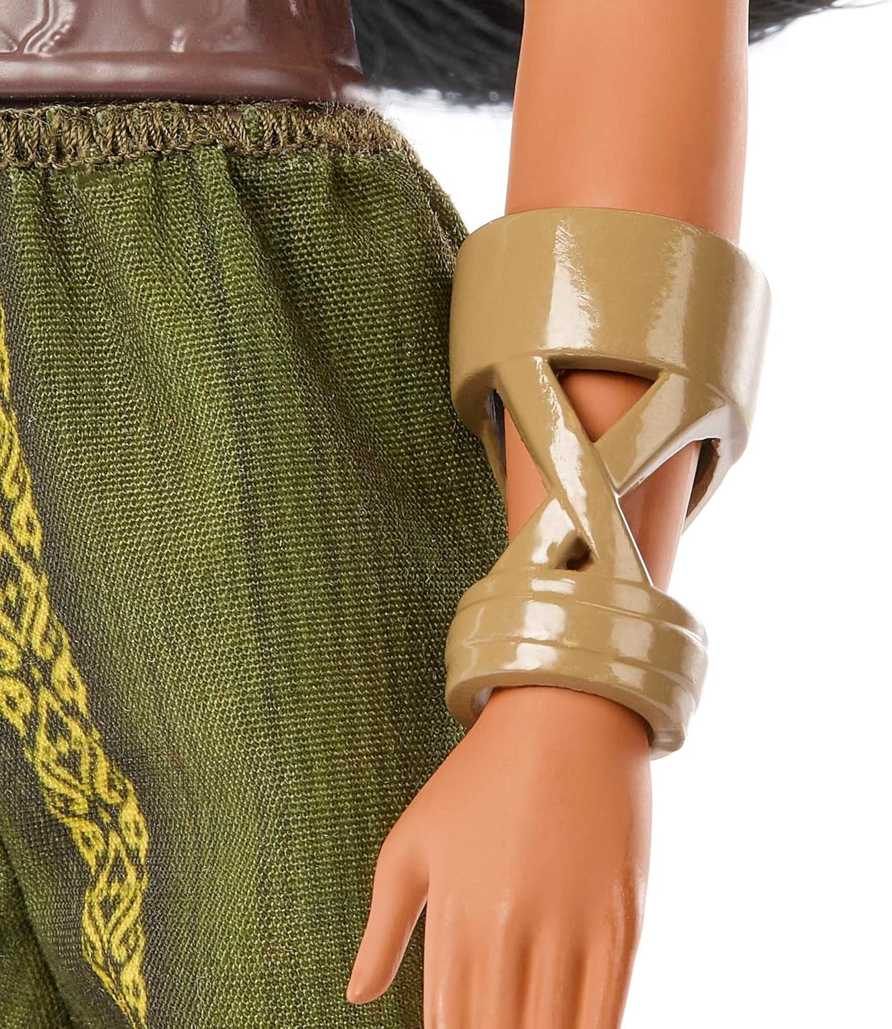 Mattel Disney Toy Raya Leddocka med kläder och tillbehör Disney filminspirerad present för barn HLX22