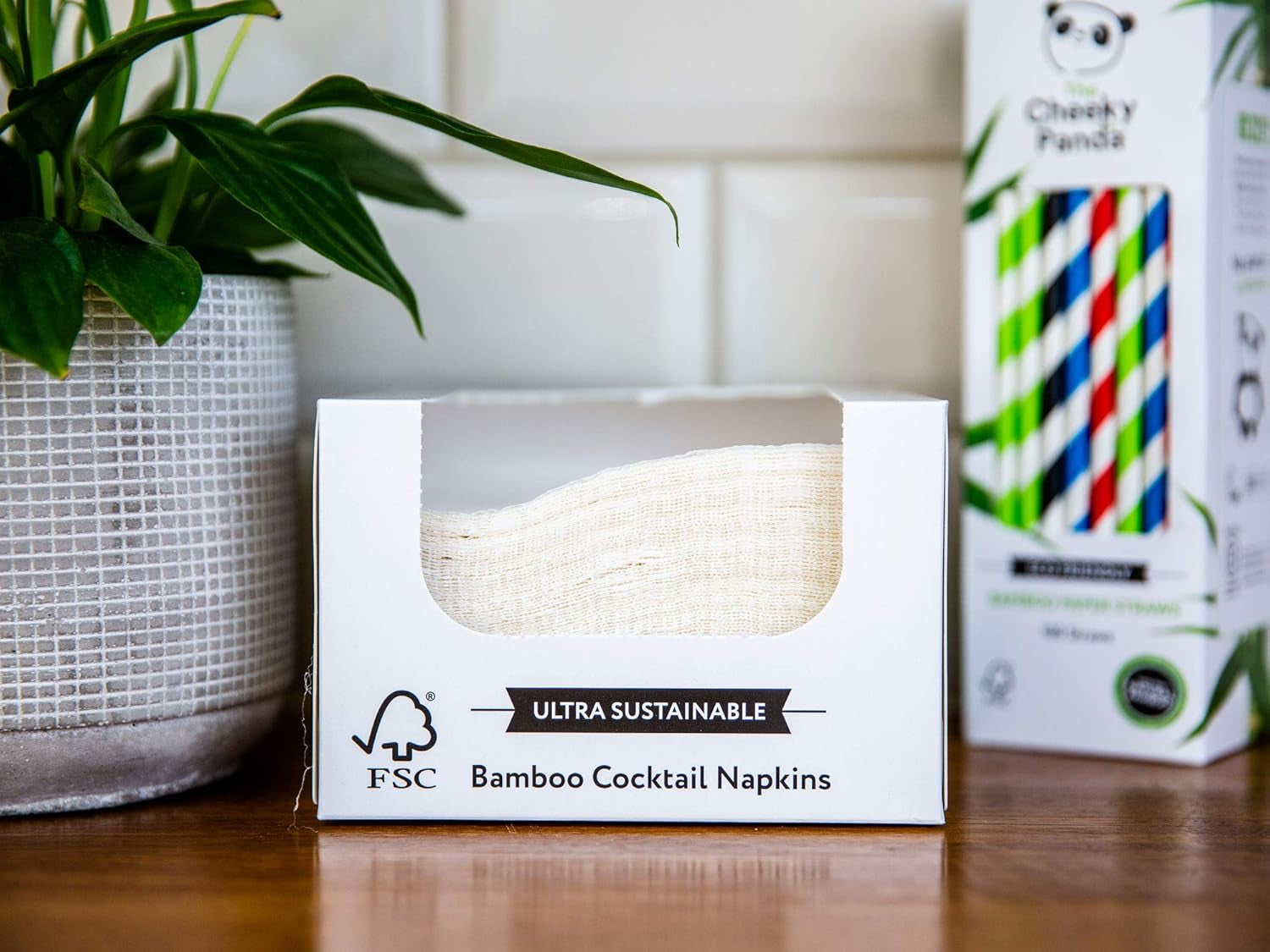 The Cheeky Panda Bamboo Cocktail Servetter | vita servetter 100 stycken pappersservetter