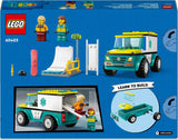 LEGO City Ambulans och Snowboardåkare, Ambulanslekset med leksaksbil och 2 minifigurer, Snowboardåkare och Paramedic Figur, fantasifull present till pojkar och flickor från 4 år 60403 Byggset Besuche den LEGO-Store