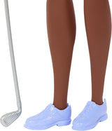 Barbie brunett golfdocka i avtagbar rosa poloklänning, golfuniform, inkluderar keps och golfklubbstillbehör, JCR69
