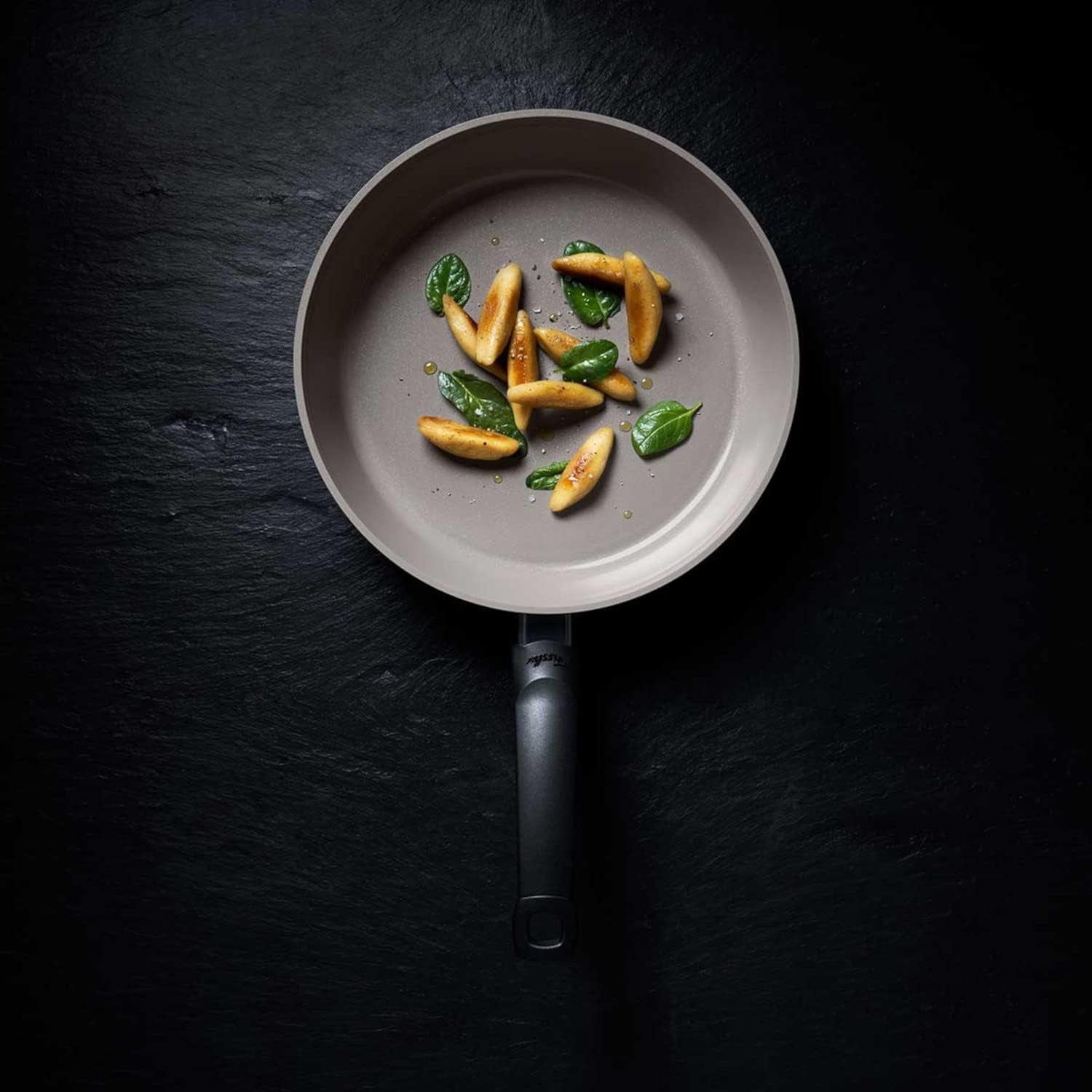 Fissler Ceratal Comfort, non-stick keramisk panna - induktionsgrytor och stekpannor Naty Shop