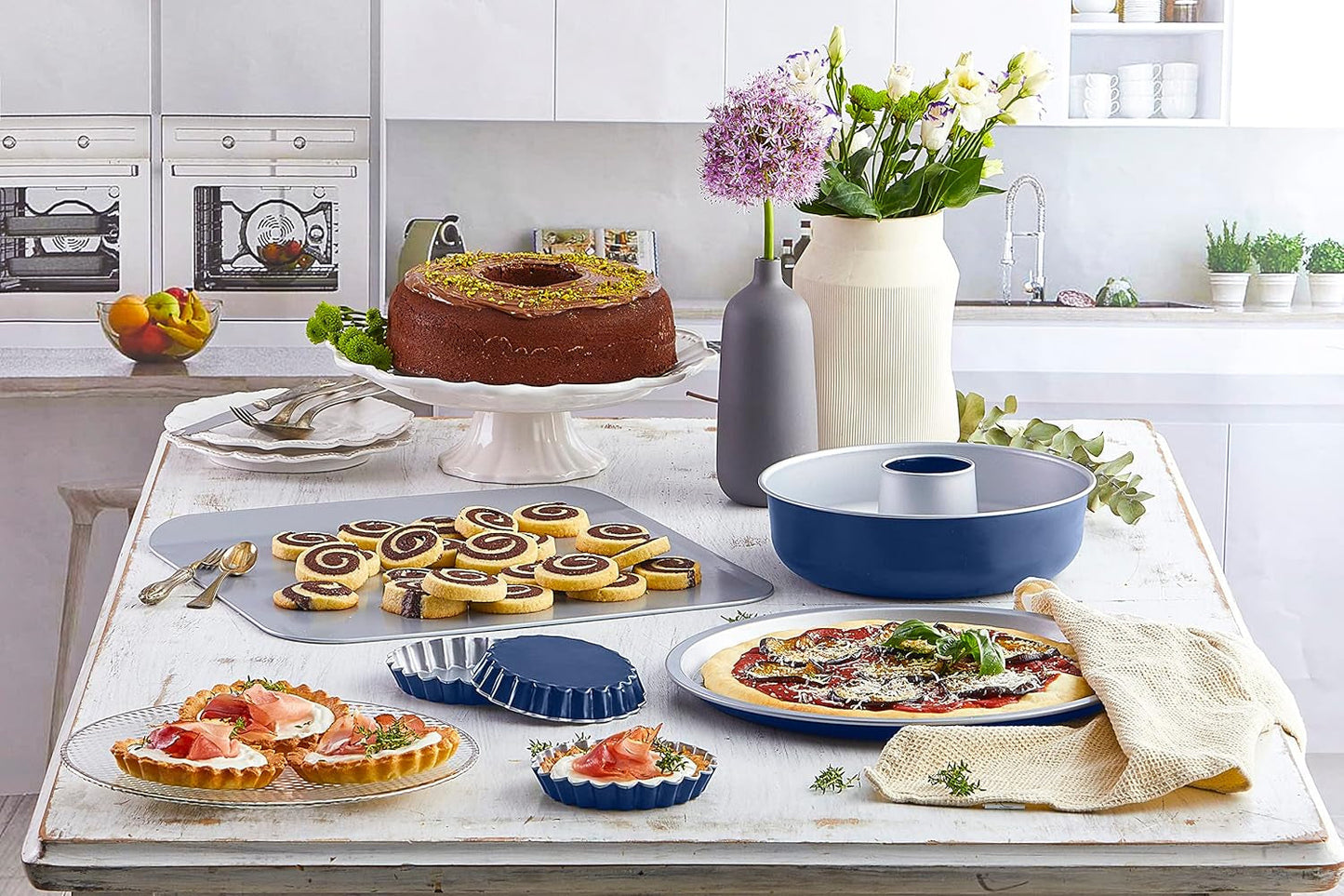 , Linia Bake, bakform för 12 muffins, stål med beläggning Formar och plåtar för bakning Naty Shop