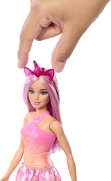 Barbie Unicorn Dolls med färgglatt fantasihår, färggradientkläder och fantasiaccessoarer runt enhörningstemat, HRR13 Naty Shop Dolls