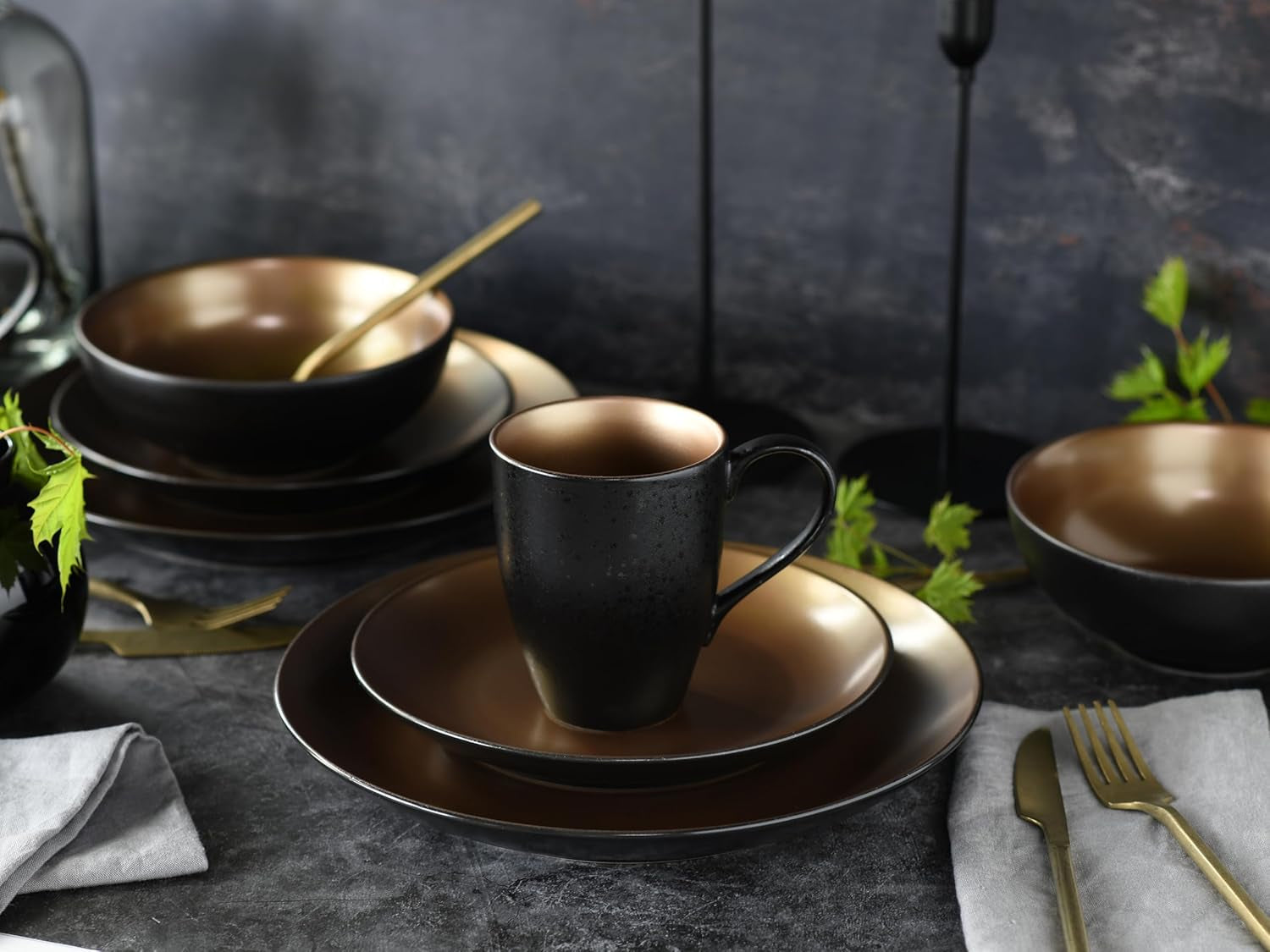 CreaTable, 23598, GLAMOR-serien - guld, 16-delat servisset, porslinskombinationsservice, diskmaskin och mikrovågssäker, kvalitetstillverkning