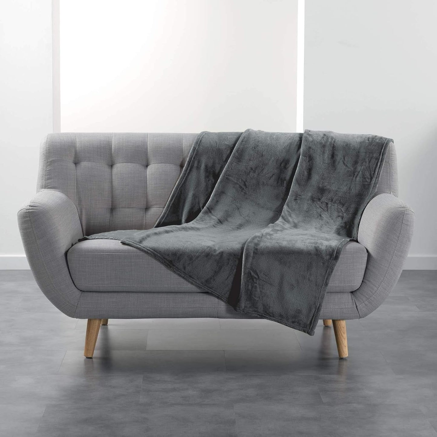 Douceur D'Intérieur Flanou Pläd, Polyester, Grå, 125 X 150 Cm Täcken och täcken Naty Shop Grey