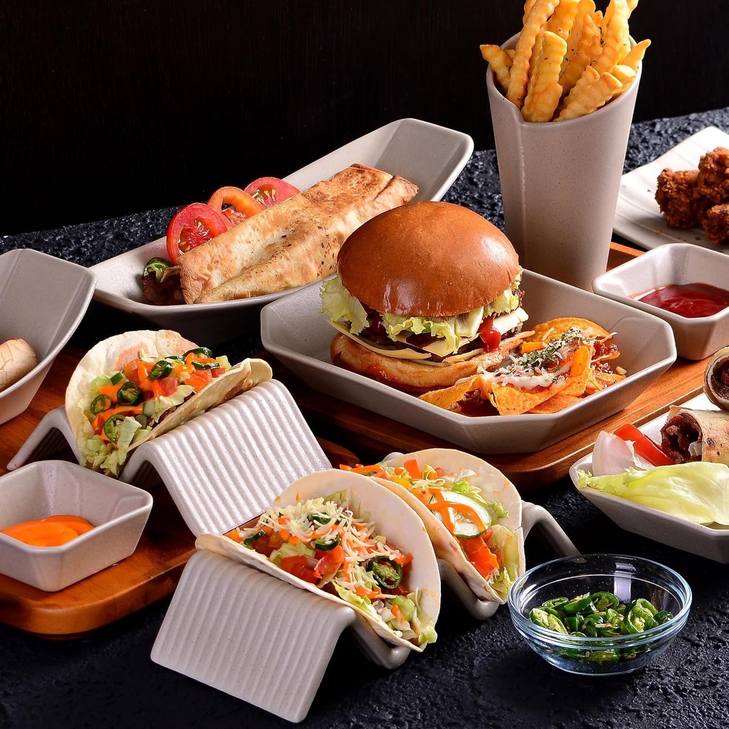 CreaTable, 33984, Street Food-serien, servisset för 2, Street Taco 2-ställ i stengods, diskmaskins- och mikrovågssäkert, kvalitetstillverkning