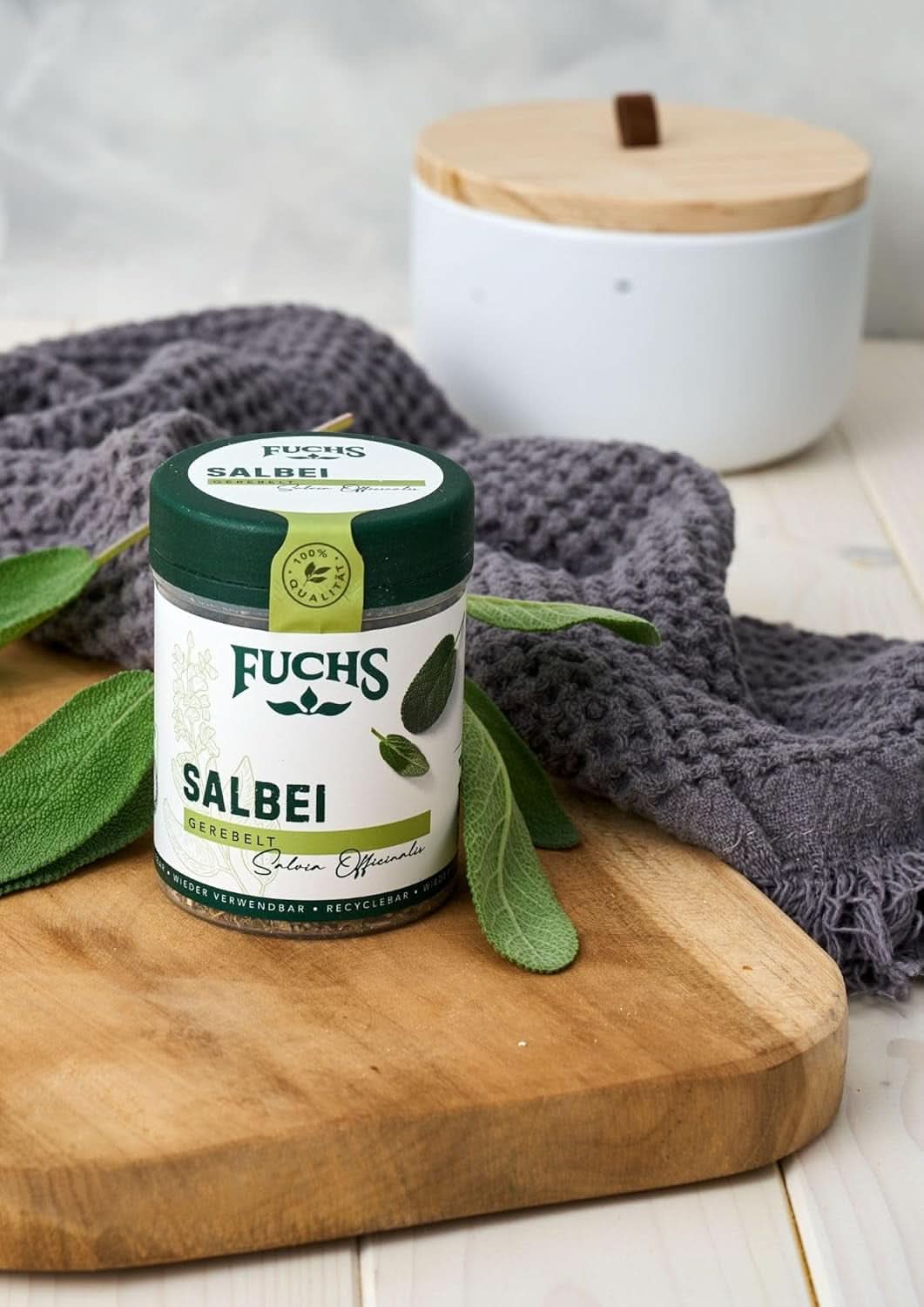 Fuchs, salvia, syrlig ton, delikat bitter för ravioli eller gnocchi, 14 gram kryddor Naty Shop