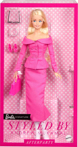 Barbie Signature gestylt av Andrew Mukamal Modepuppe, Sammlerstück mit 3 Looks für Day and Abend sowie Accessories, inclusie mit Ständer, JBH81
