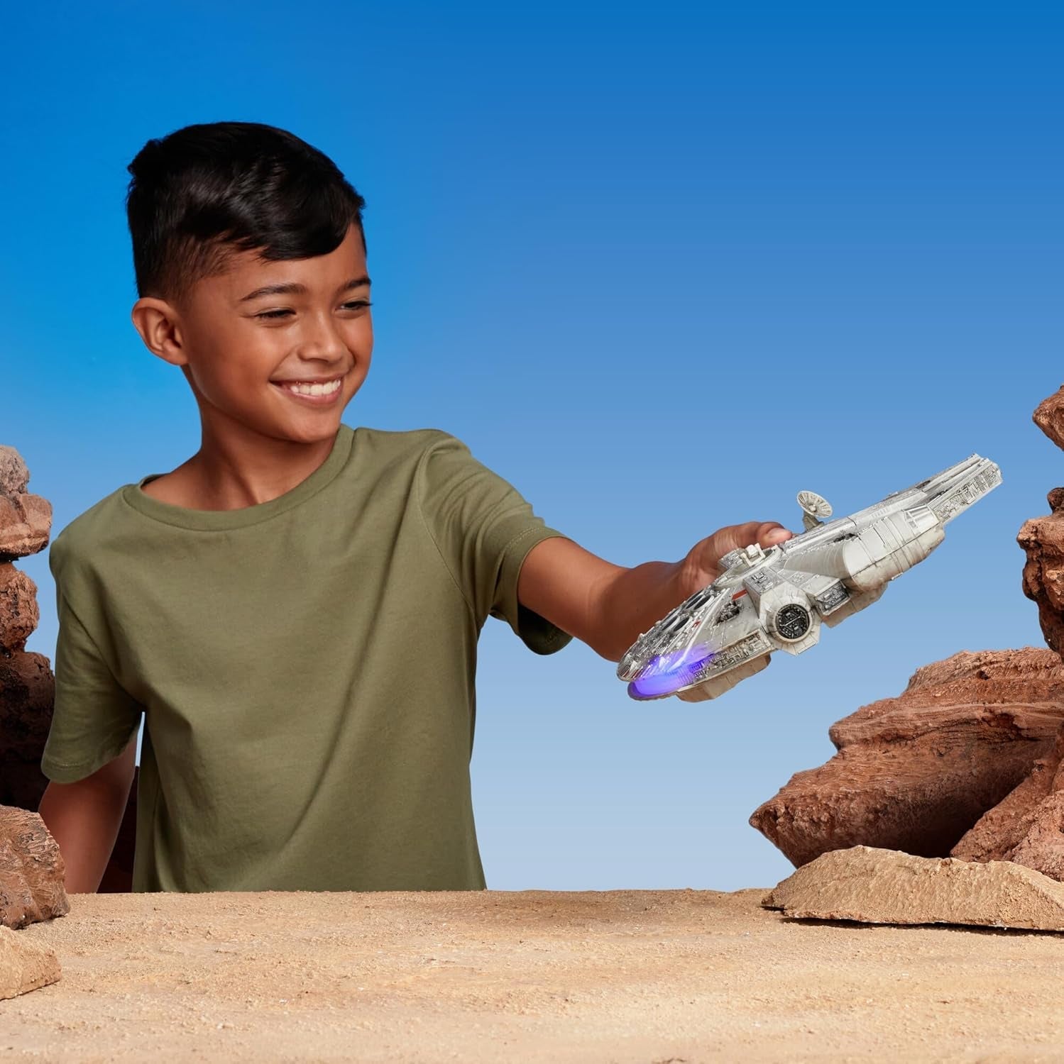 Star Wars Micro Galaxy Squadron SWJ0332 - Millennium Falcon 22,5 cm officiellt fordon med ljus, ljud och actionfigurer Naty Shop