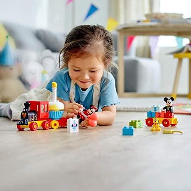 LEGO 10941 DUPLO Disney Musse och Minnie födelsedagståg, leksakståg med tårta och ballonger, present till barn 2 år och äldre Byggset Besuche den LEGO-Store