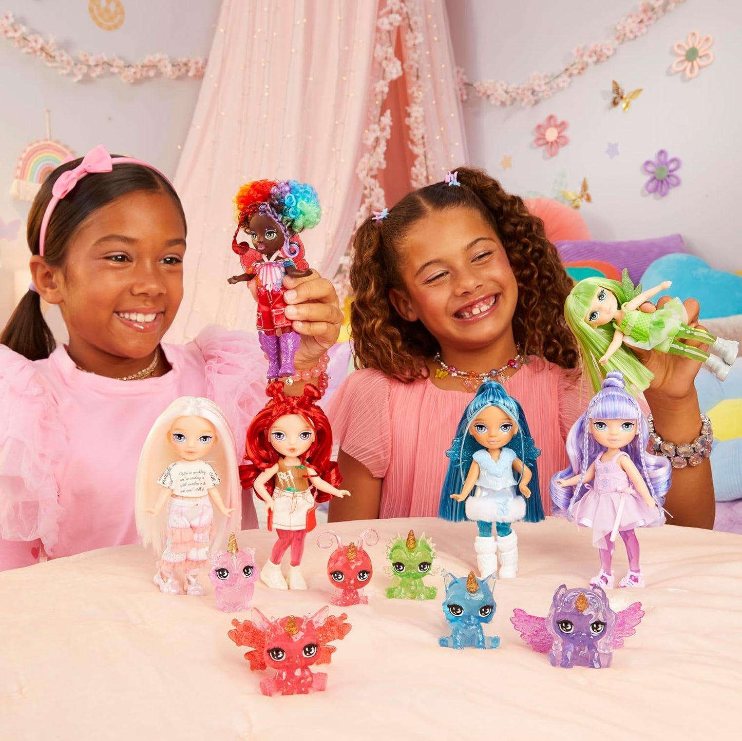 Rainbow High Littles Rainbow Fantasy Fairy and Pet - Emerald, Green - 14 cm ledad liten Fantasy Dragon Doll med utbytbara Fairy Wings, söt present till barn från 4 år och uppåt