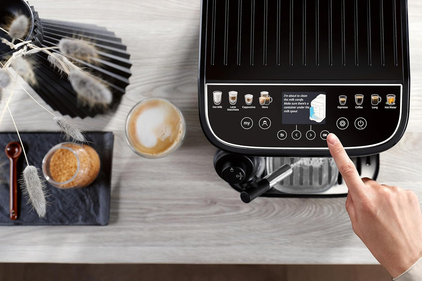 De'Longhi Magnifica Evo Next - Perfetto helautomatisk espressor med LatteCrema mjölkskummare, 13 One-Touch-drycker, kaffe- och cappuccinobryggare, färgpekskärm, titan (ECAM312.80.TB)