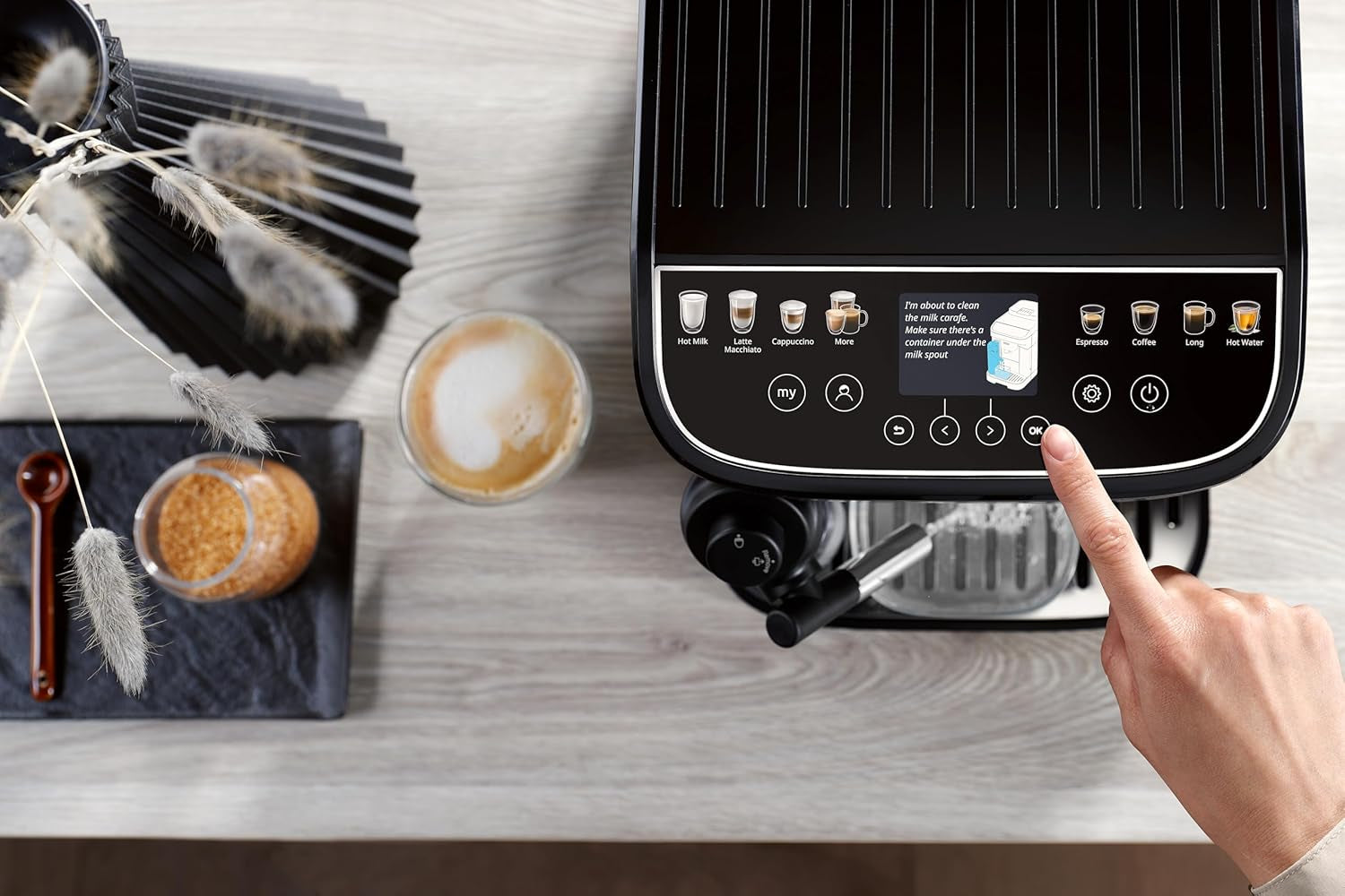 De'Longhi Magnifica Evo Next - Perfetto helautomatisk espressor med LatteCrema mjölkskummare, 13 One-Touch-drycker, kaffe- och cappuccinobryggare, färgpekskärm, titan (ECAM312.80.TB)