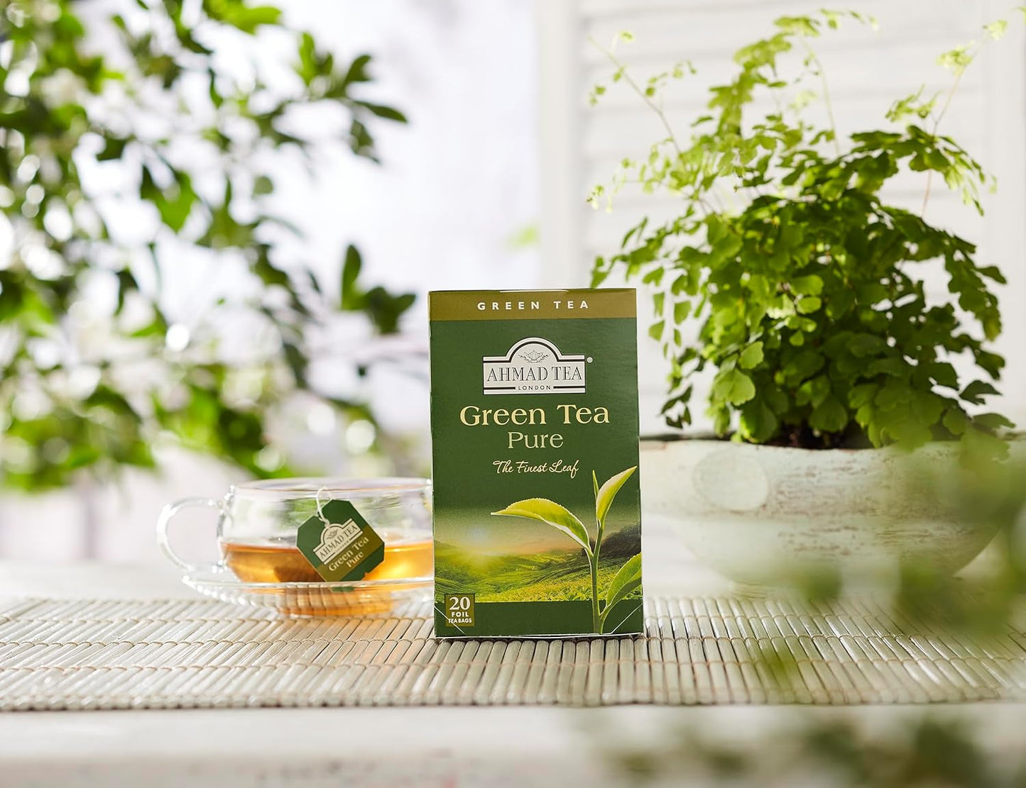 Ahmad Tea - Grönt te - Smakförseglade individuellt förpackade tepåsar med 2 g te per portion - 20 bandade tepåsar (paket med 2)