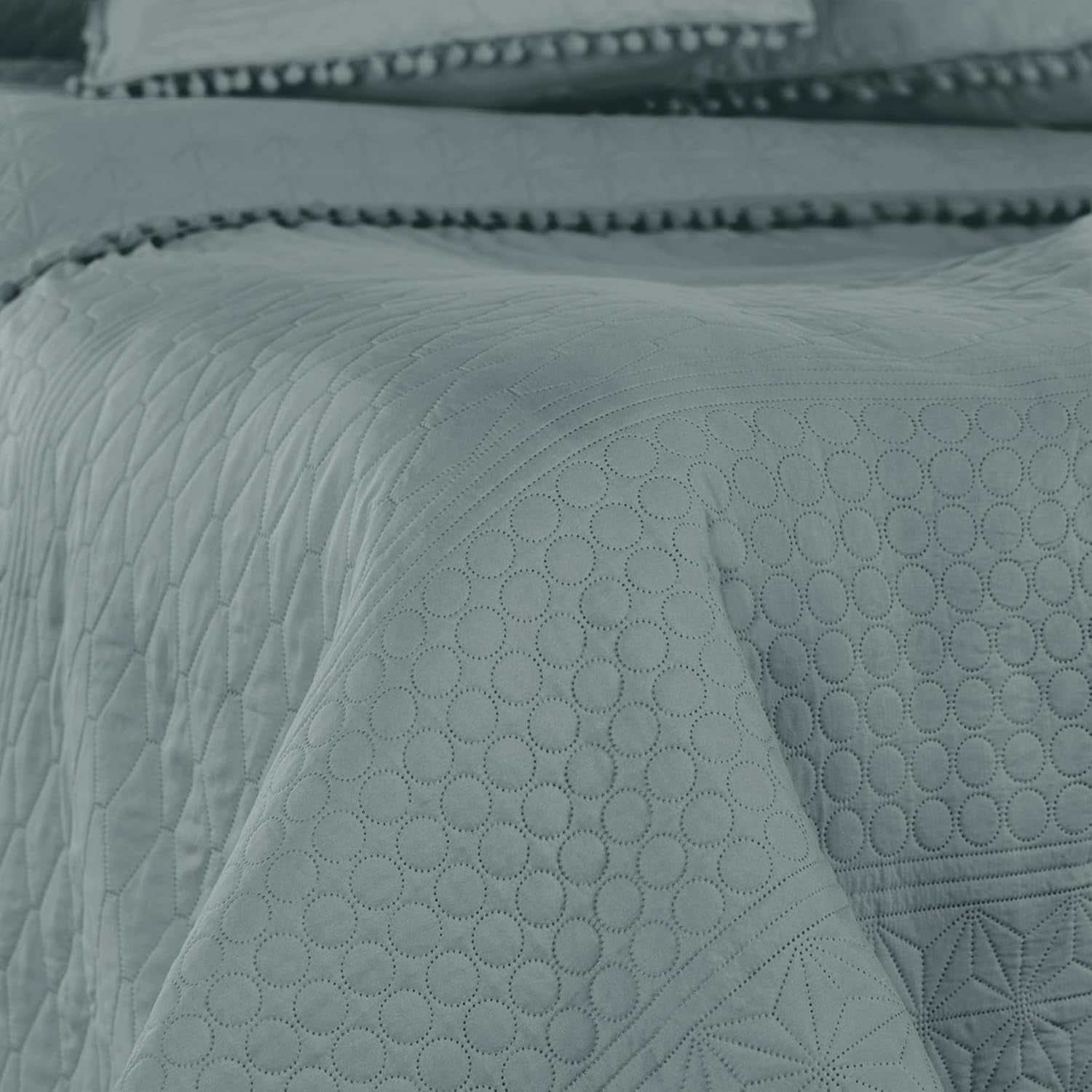 Ameliahome Överkast med pompoms 220X240 Cm Dubbelsidigt överkast Ultrasonic Quilting Polyester Meadore Grå sängar och filtar Besuche den AmeliaHome-Store