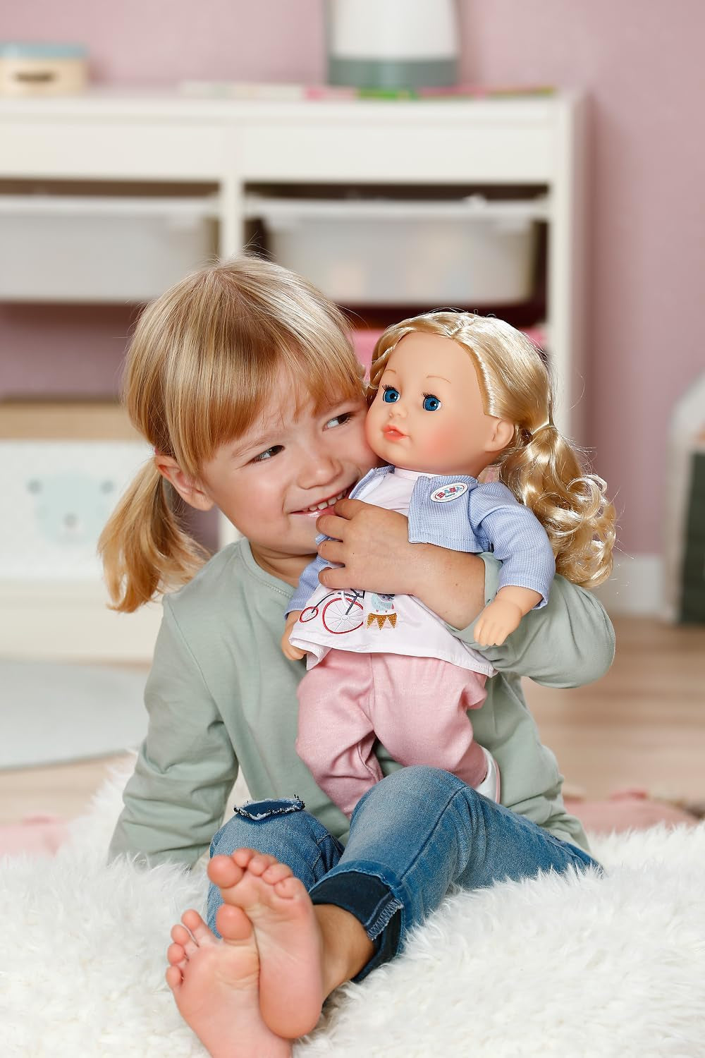 BABY born Sophia Rose - 36 cm mjuk docka - Docka med blont hår av hög kvalitet och sömniga ögon - Lämplig för barn från 1 år