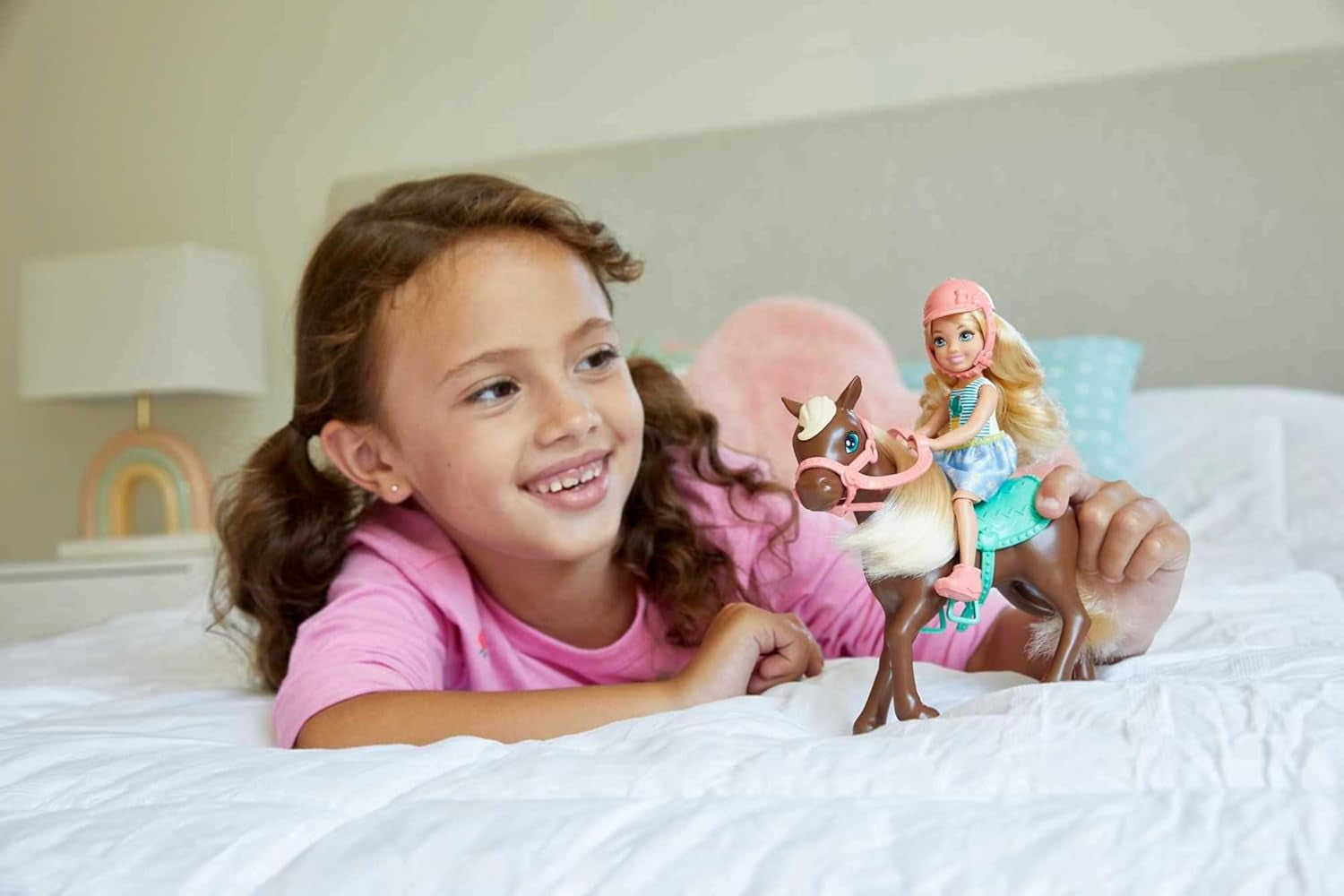 Barbie GHV78 - Club Chelsea Lekset med docka och häst, ca. 15 cm blond med mode och accessoarer presentleksak för barn från 3 till 7 år Naty Shop Dolls