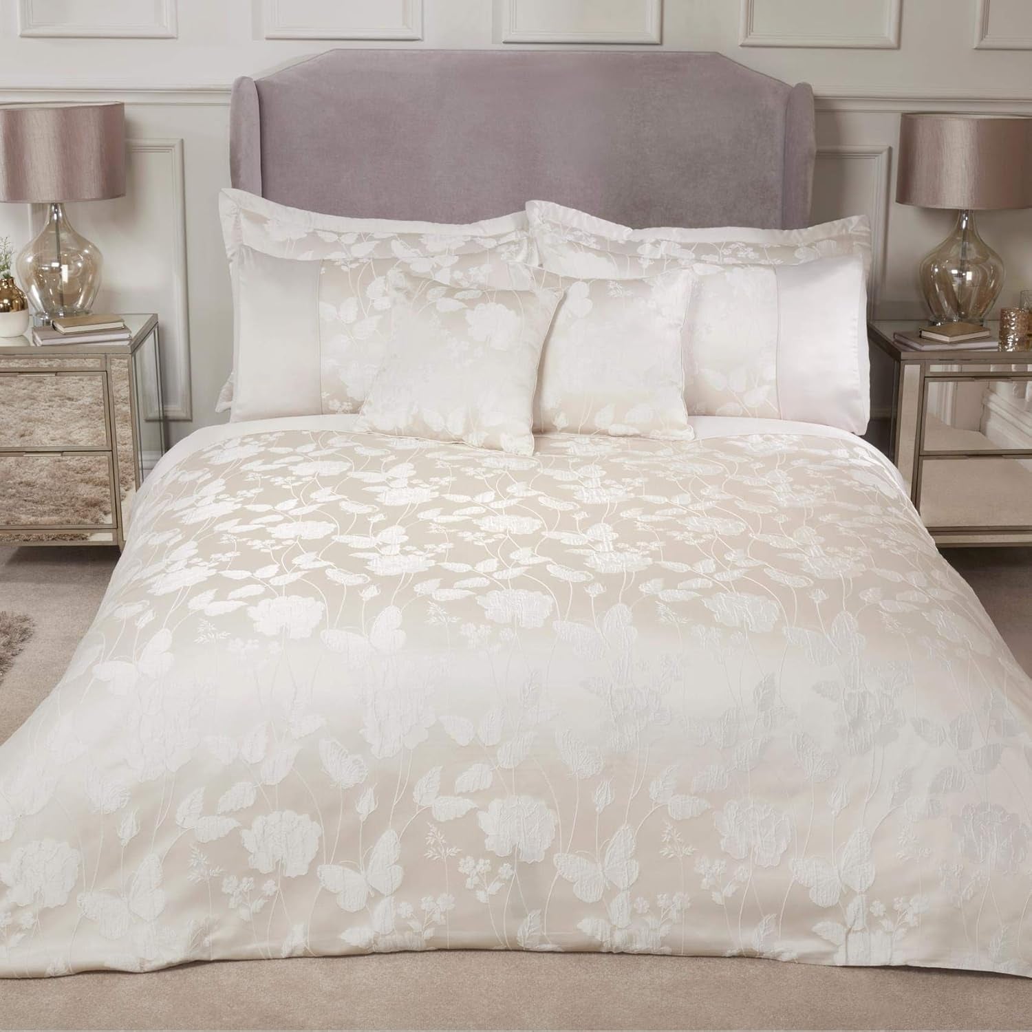 Emma Barclay Butterfly Meadow Täcken för king size-säng, 100 % polyester, kräm Naty Shop Täcken och täcken Cream King Size