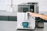 Melitta CI Touch - Helautomatisk espressomaskin med mjölksystem, espressomaskin med integrerad kaffekvarn och mjölkskummare, t.ex. för espresso eller cappuccino, silver