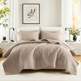 Comfort Spaces Kienna Quilt Set Luxury Double Stitch Sommarfilt Lättvikt Mjuk Helårssängkläder Matchande örngott Vit filt för king size-sängar (264,2 X 228,6 Cm) Naty Shop Taupe Quilt King/Cal King(104"X90")