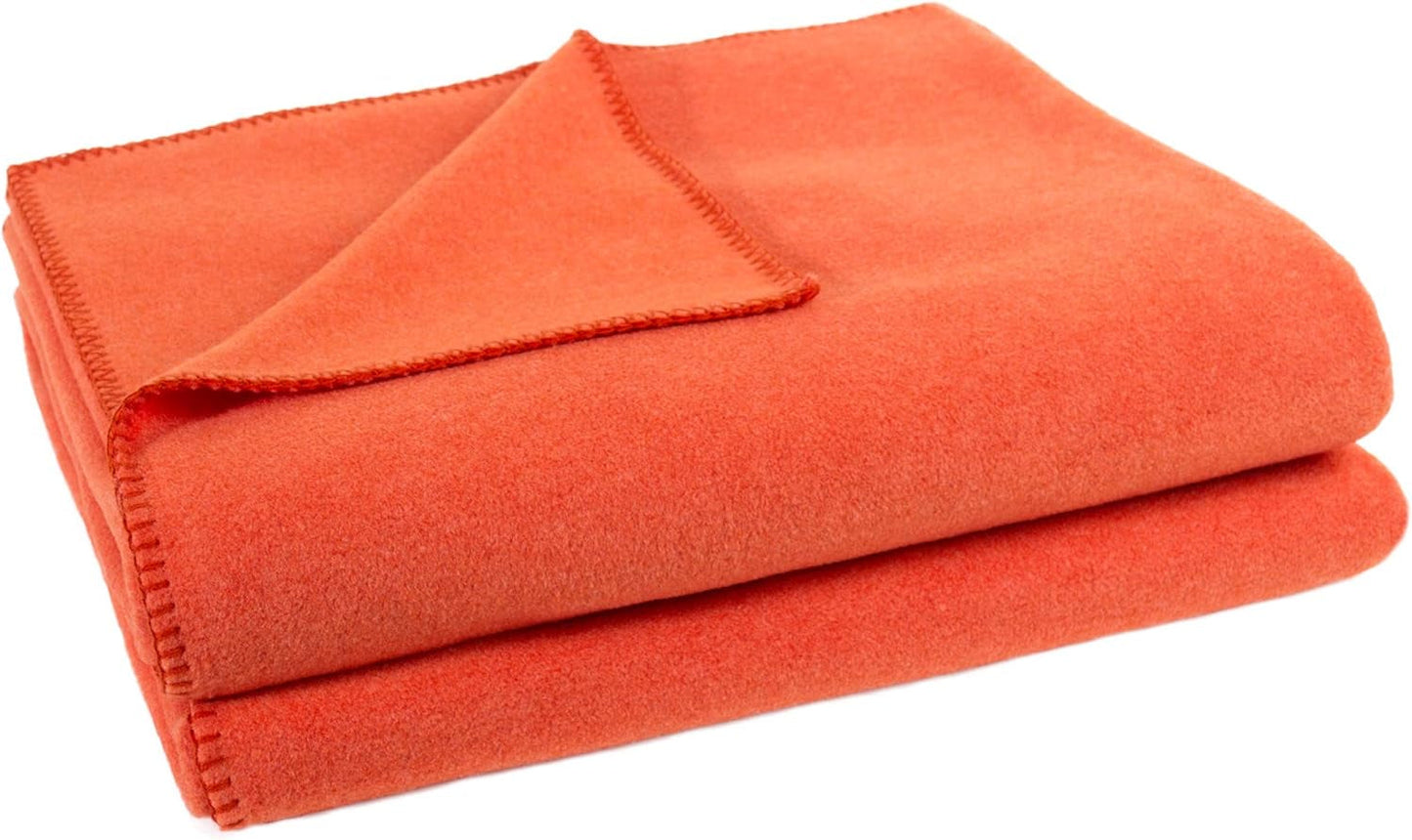 Zoepritz filt i färg: Röd, Tillverkad av 65% Polyester, 35% Viskos, Storlek: 160X200 Cm, 103291-235-160X200 Zoepritz Sängar och filtar sedan 1828 265 Papaya 160 X 200 Cm