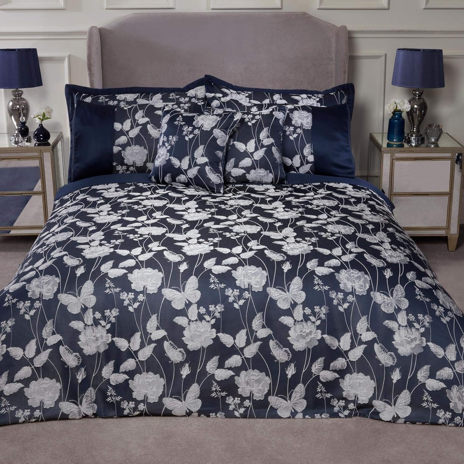 Butterfly Meadow Super King Täcken, 100 % polyester, Marinblå Naty Shop Täcken Marin Super King