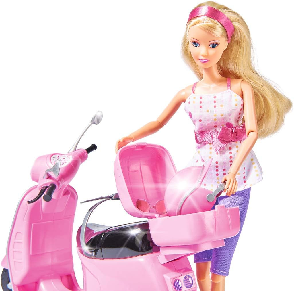 Simba 105730282 - Steffi Love Chic City Scooter, Steffi med Rosa Scooter med hjälm och hjälmfack, Modedocka, 29cm, För barn 3+