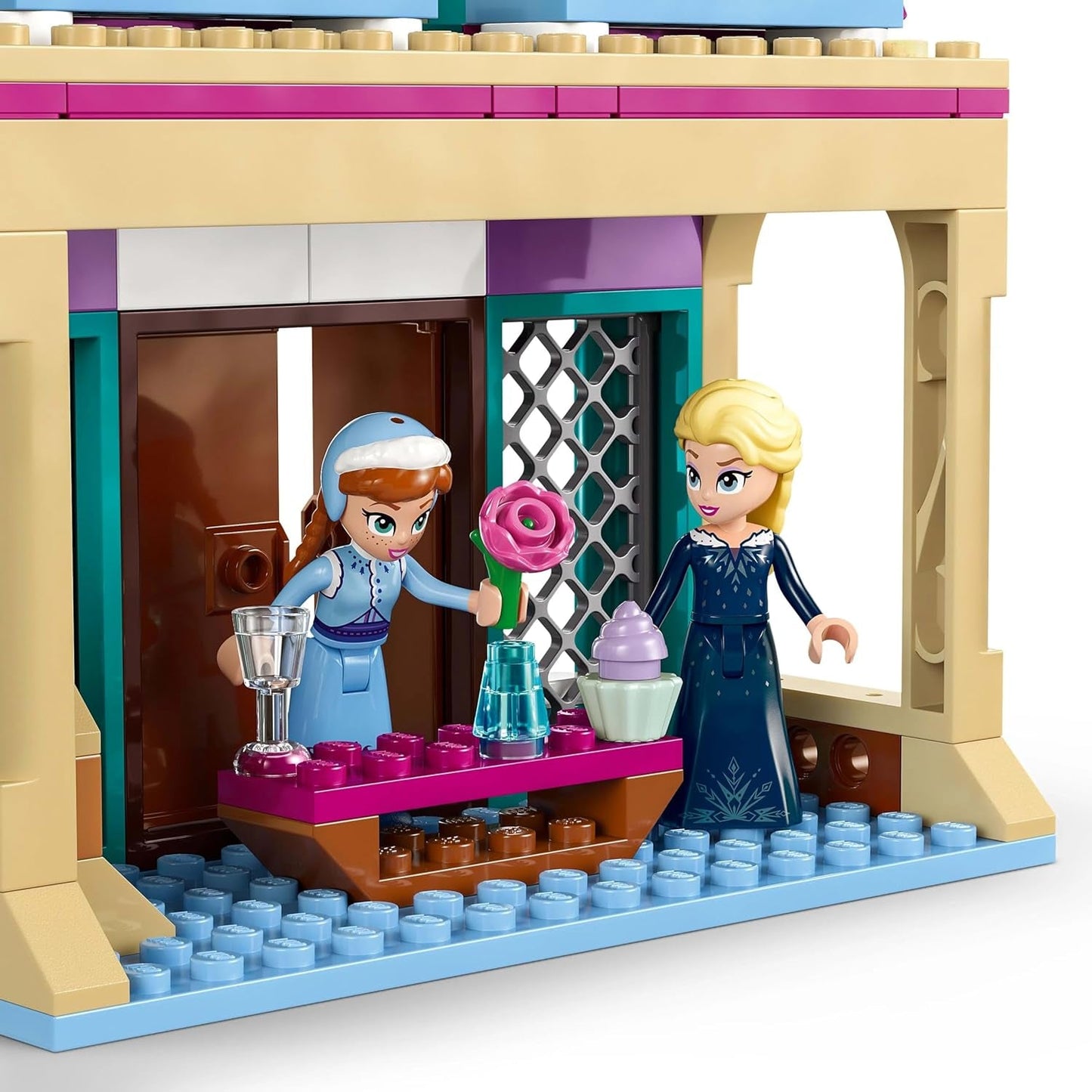 LEGO Ç€ Disney Frozen Arendelle Castle, Prinsessleksak med ELSA, Anna och Olaf minidockor och en pingvinfigur, Fantasy-lekset, present till 5-åriga flickor 43265 Byggset Besuche den LEGO-Store